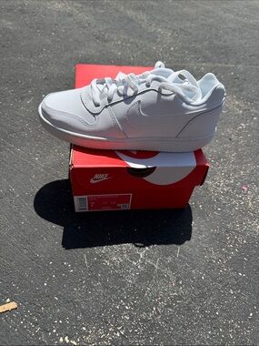 Nike White Low-Cut Swoosh Sneaker